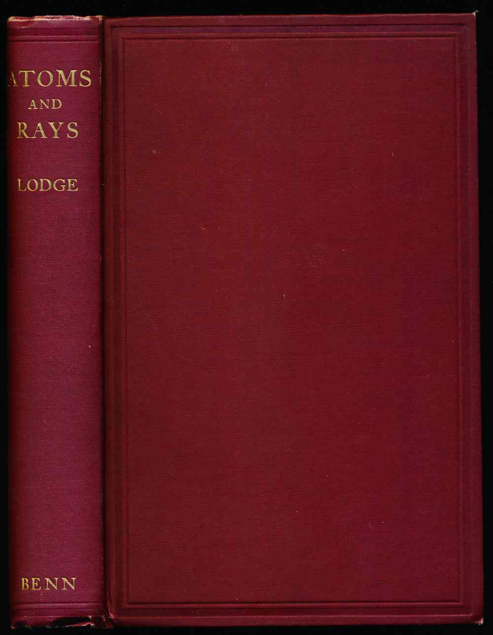 Atoms and rays : an introducti...